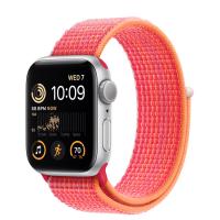 Apple Watch Series SE 2022 40мм серебристый корпус из алюминия и ремешок Sport Loop Red